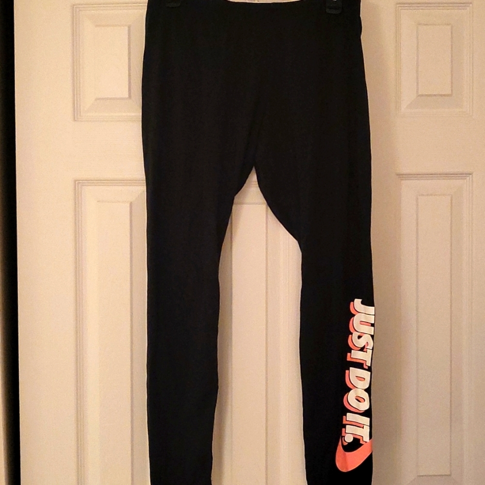 Nike leggings